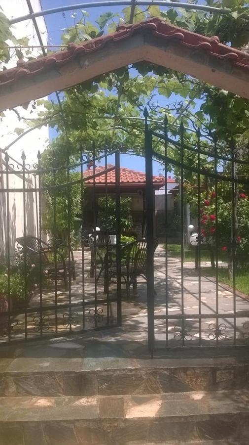 Villa Eleon 1 Vrasná Exterior foto